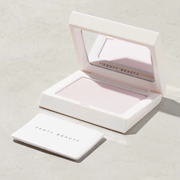 INVISIMATTE BLOTTING POWDER new in box - Picture 2 of 3